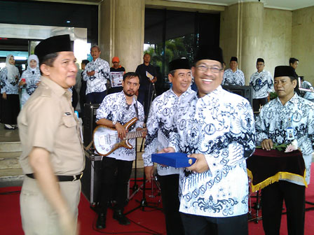 Pencarian PGRI Rokan Hilir - Persatuan Guru Republik Indonesia Cabang Rokan Hilir